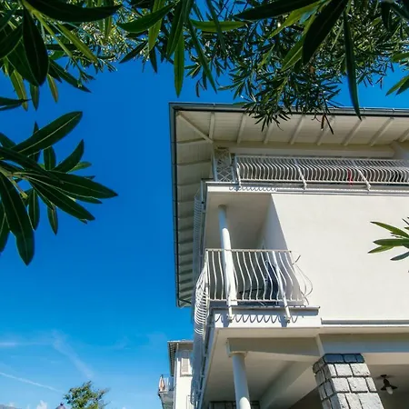 Vakantiehuis La Casa Del Lago-first Floor Dervio