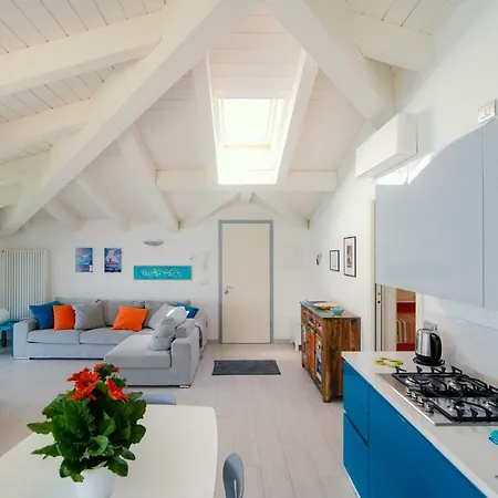 La Casa Del Lago-first Floor
