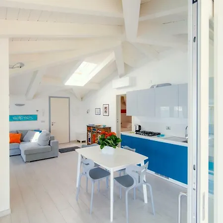 Vakantiehuis La Casa Del Lago-first Floor Dervio