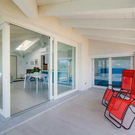 Vakantiehuis La Casa Del Lago-first Floor Dervio
